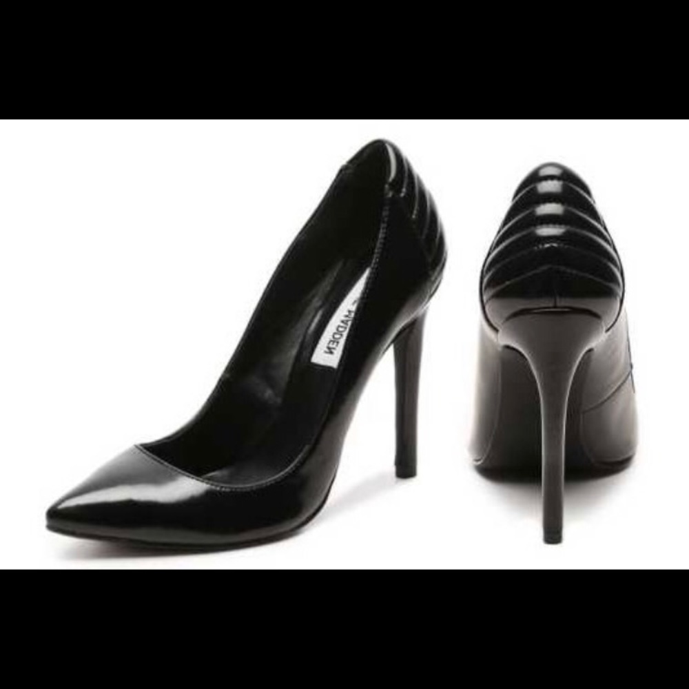 Steve Madden “Pumpper” heels - size 10